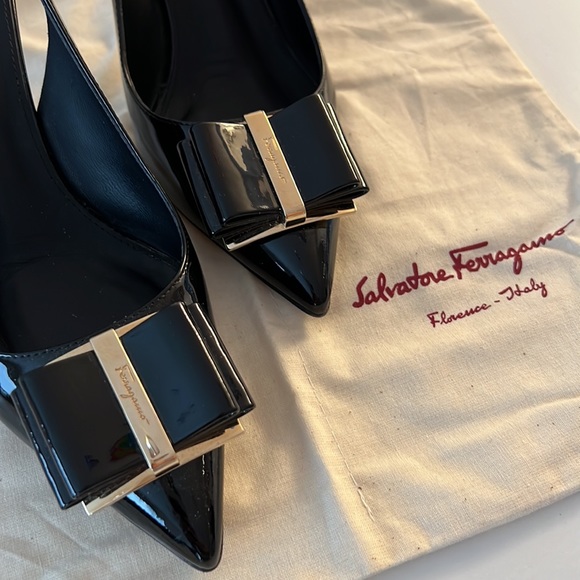 Salvatore Ferragamo Slingback Sandal Black Patent Heels with Gold buckle Size 38 - Picture 8 of 15